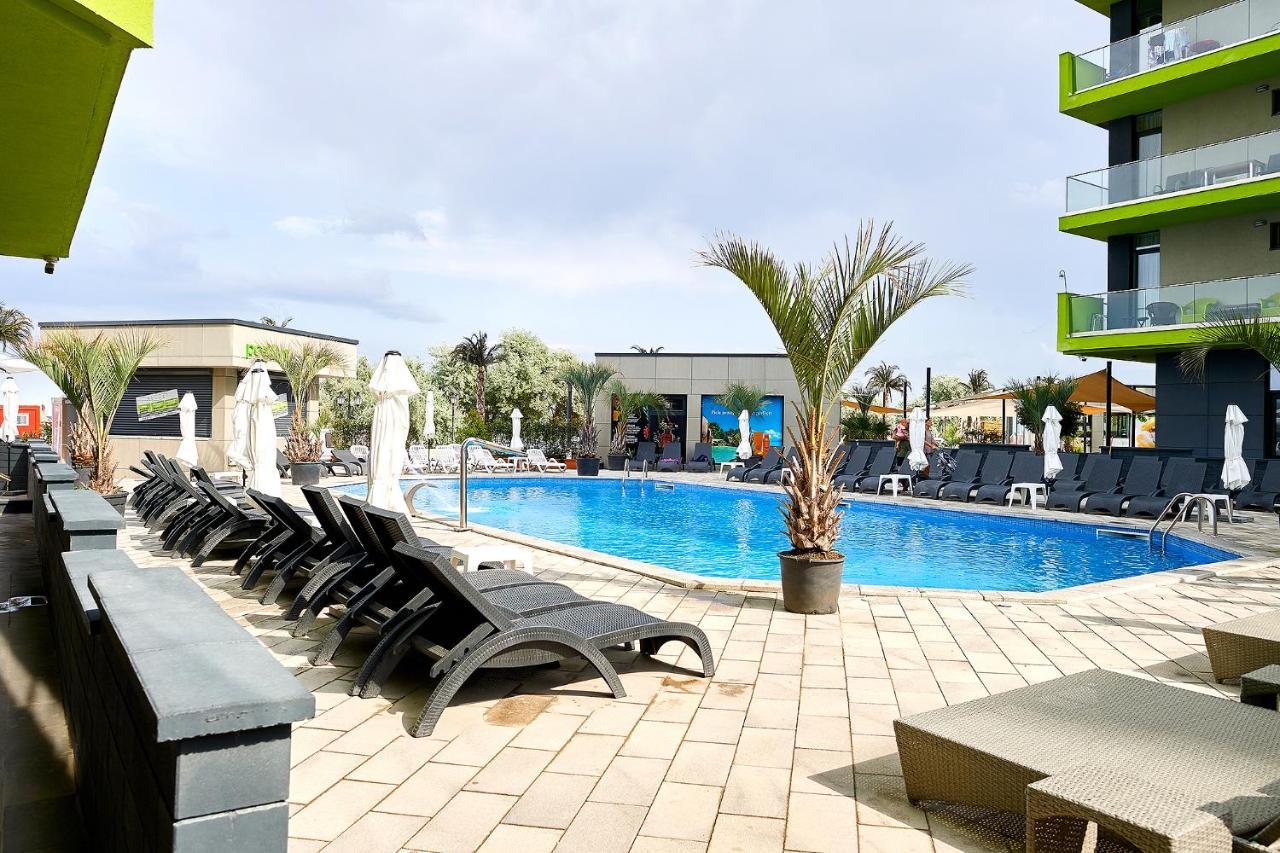 Fanta Sea Apartament Spa N Pool Beach Resort Navodari Bagian luar foto
